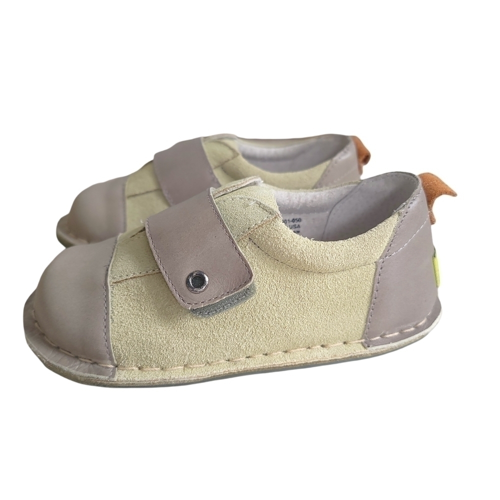 Nib Pipit Suede Shoes - Picture 3 of 11